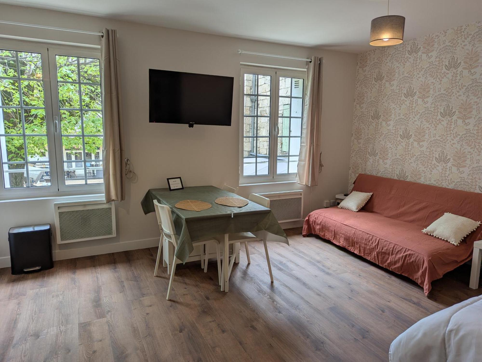 Studios Du Marche Au Bois Périgueux Exterior foto